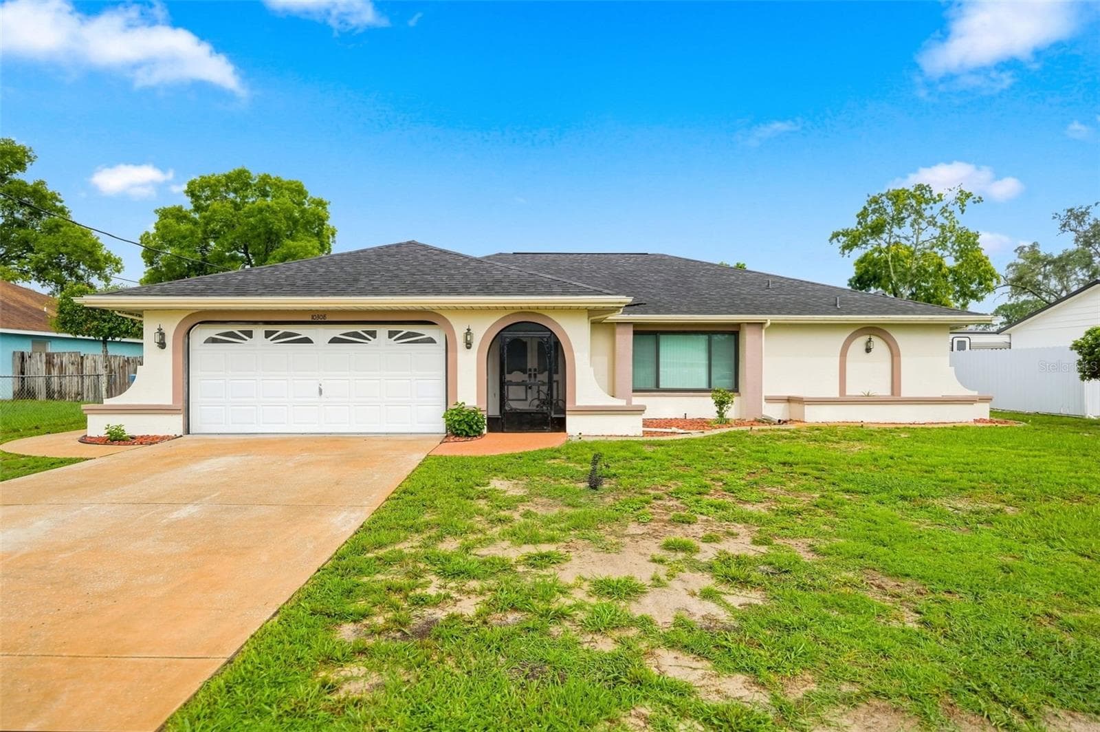 Single Family Residence at 10308 GIFFORD DR, SPRING HILL, photo 2 of 35