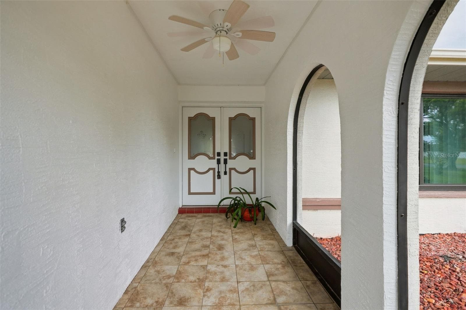 Single Family Residence at 10308 GIFFORD DR, SPRING HILL, photo 5 of 35