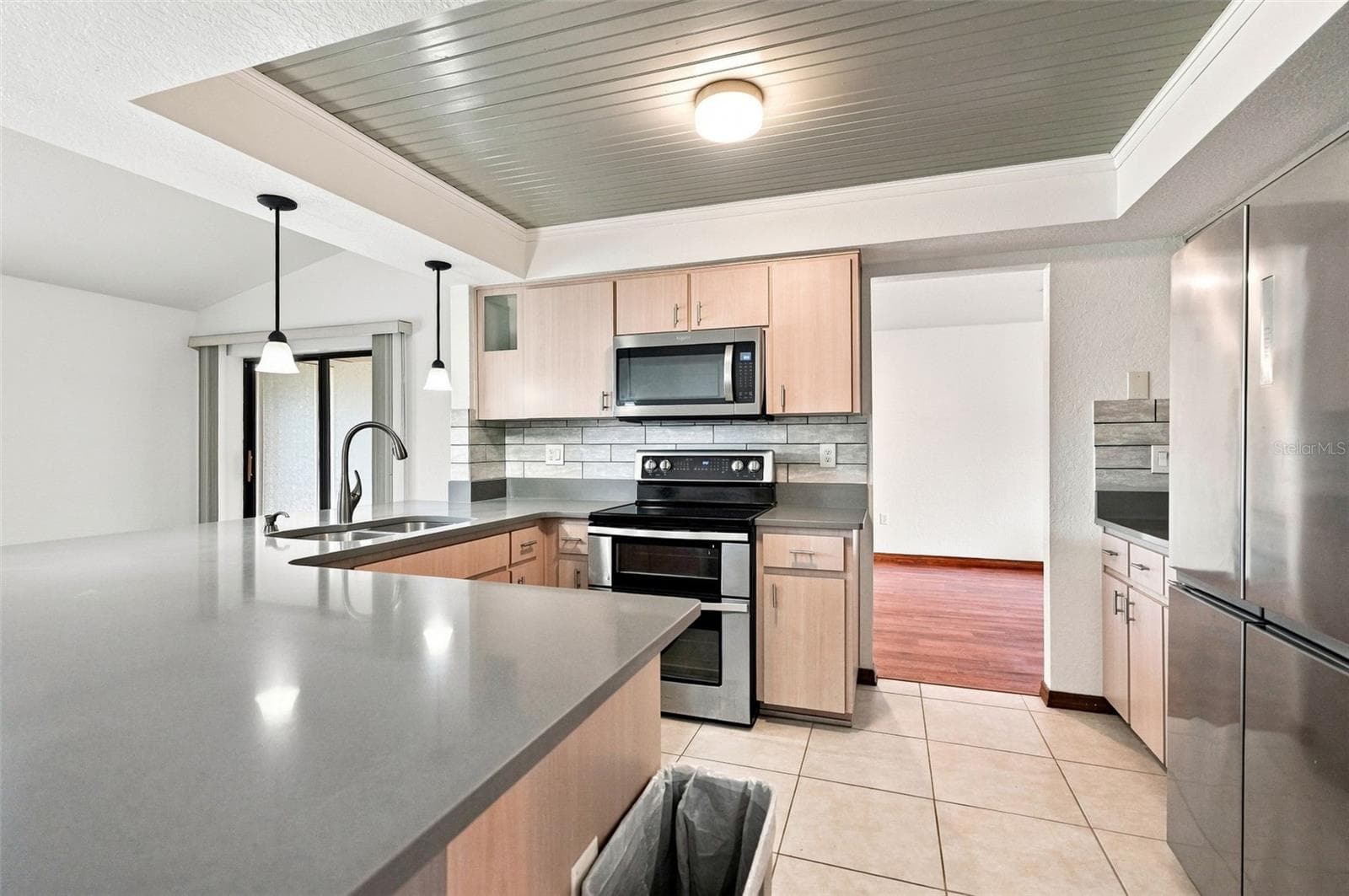 Single Family Residence at 10308 GIFFORD DR, SPRING HILL, photo 14 of 35