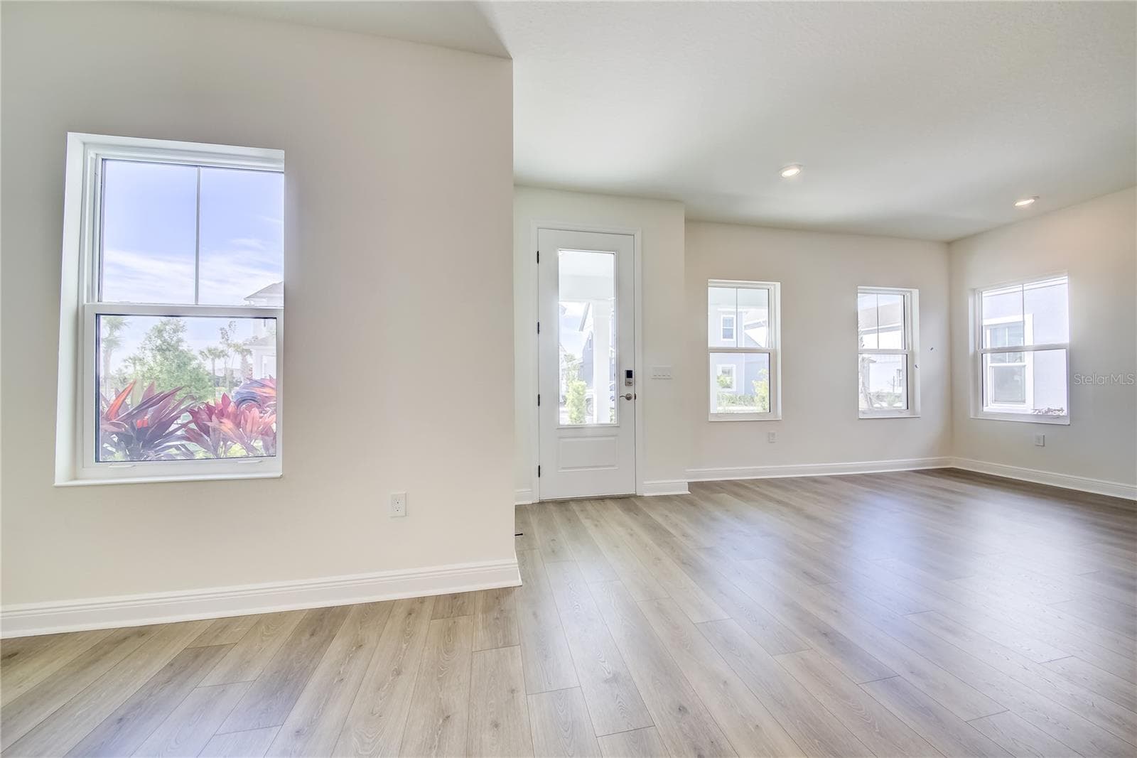 Single Family Residence at 9116 WALCOTT LN, SARASOTA, photo 10 of 49