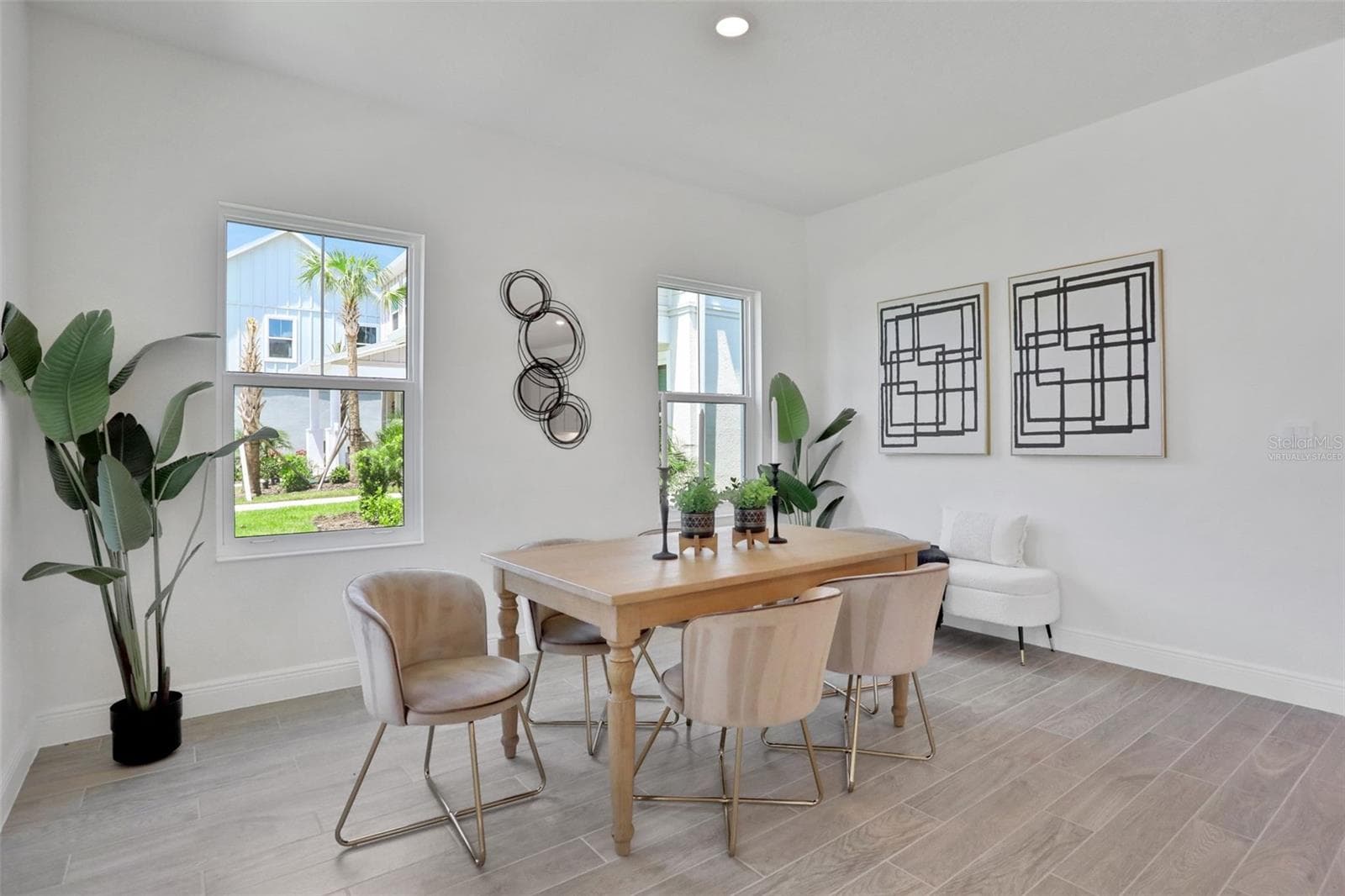 “virtually staged” - 9124 WALCOTT LN, LAKEWOOD RANCH