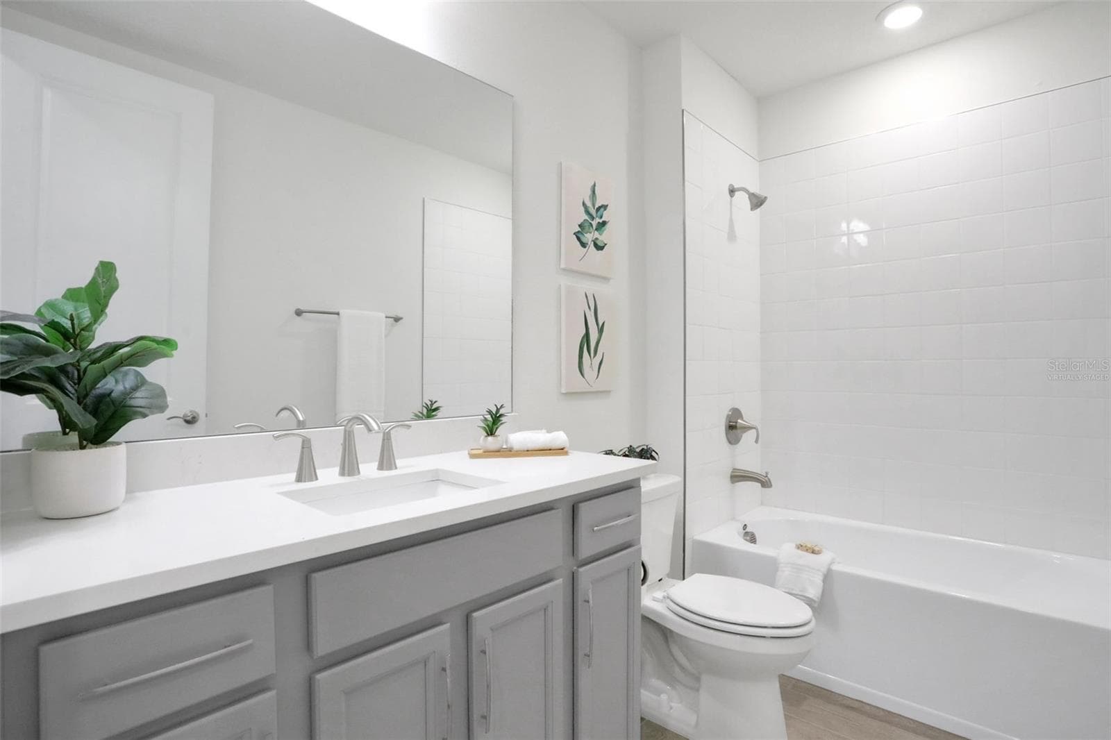 “virtually staged” - 9124 WALCOTT LN, LAKEWOOD RANCH