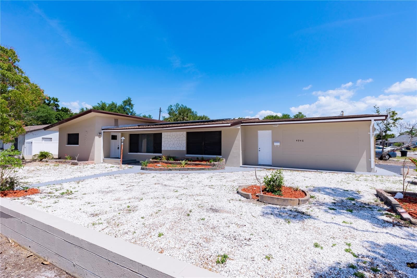 Single Family Residence at 4946 DR MARTIN LUTHER KING JR ST S, ST PETERSBURG, photo 6 of 84
