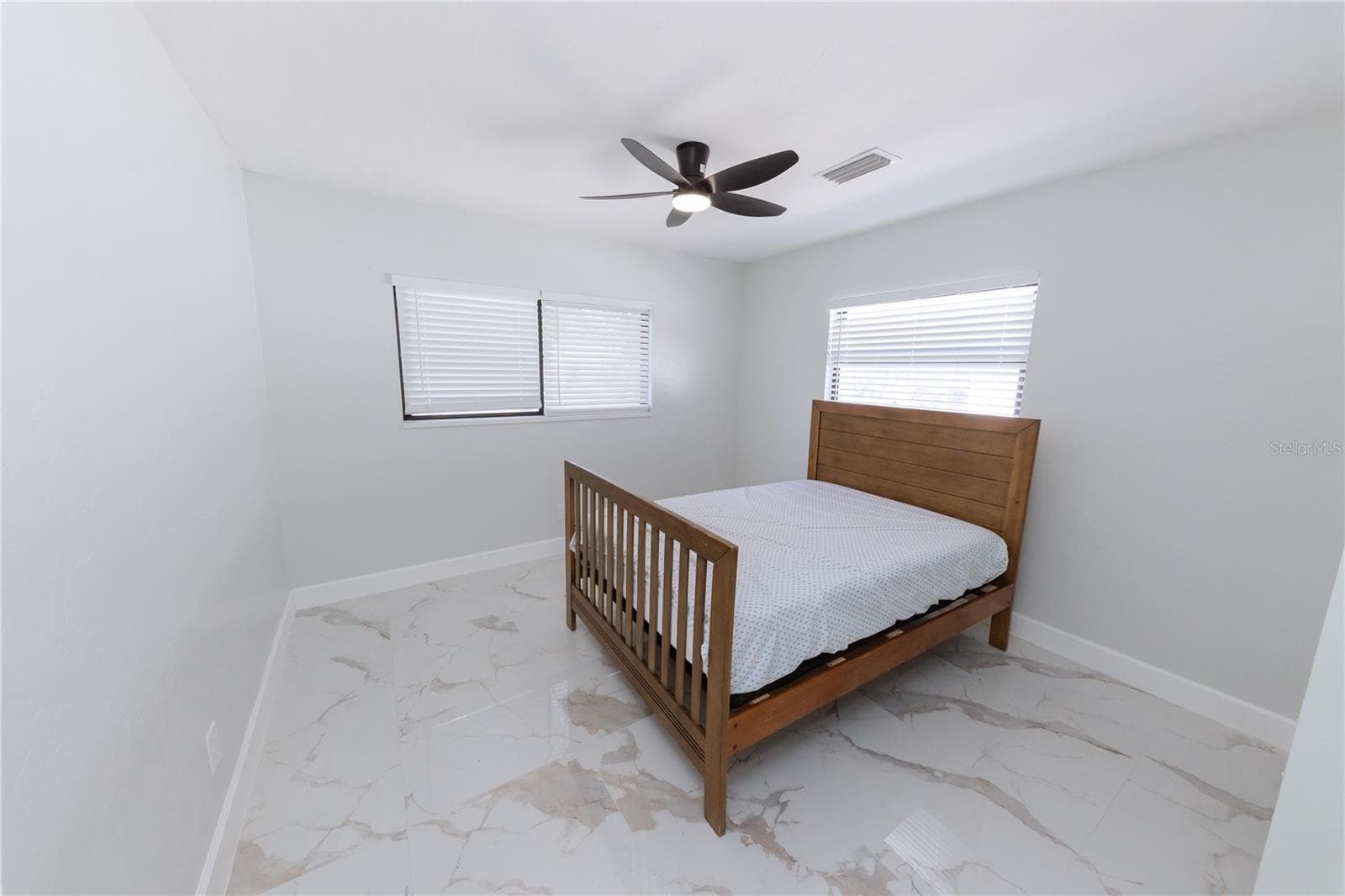 Single Family Residence at 4946 DR MARTIN LUTHER KING JR ST S, ST PETERSBURG, photo 21 of 84