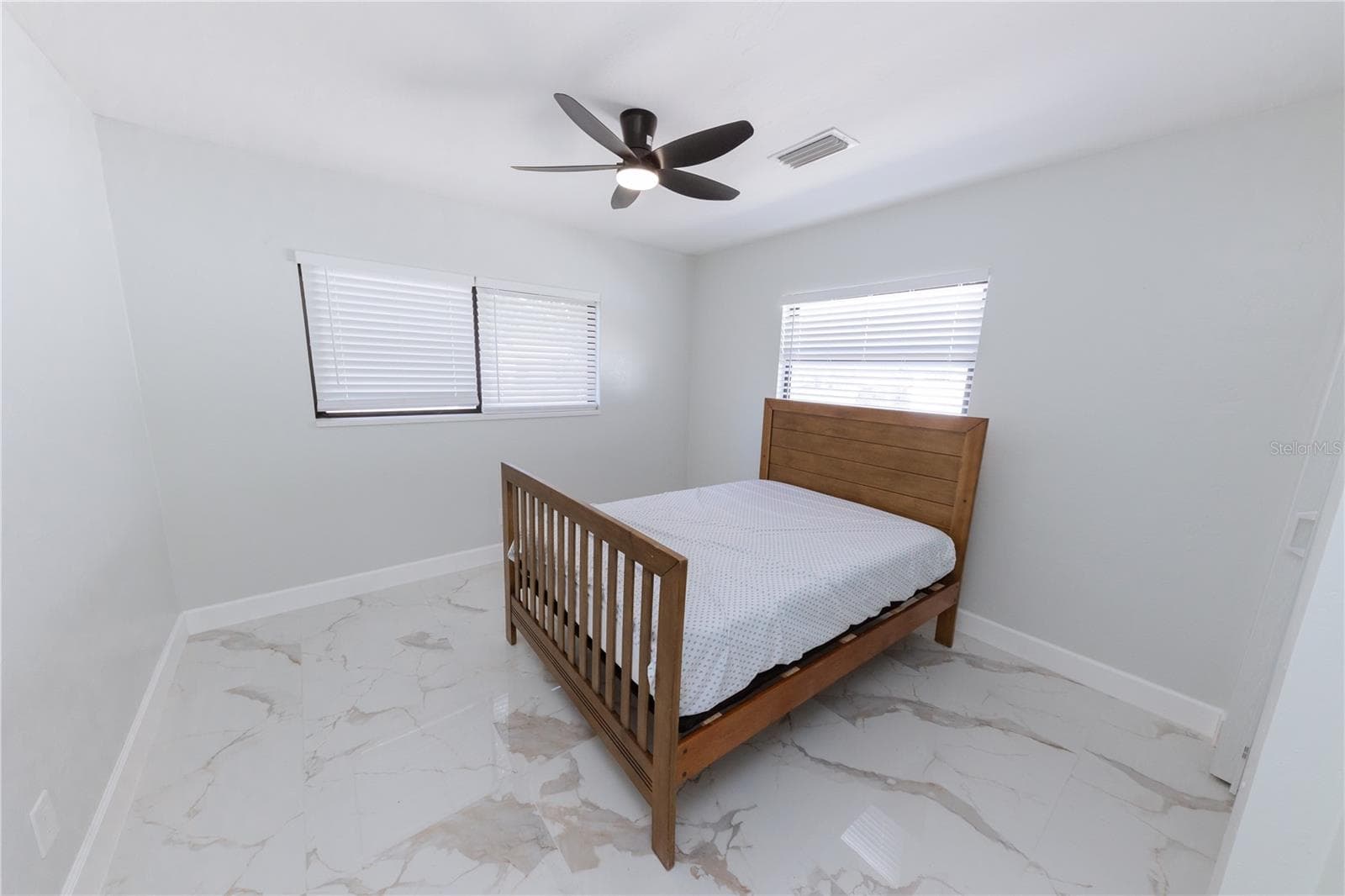 Single Family Residence at 4946 DR MARTIN LUTHER KING JR ST S, ST PETERSBURG, photo 22 of 84