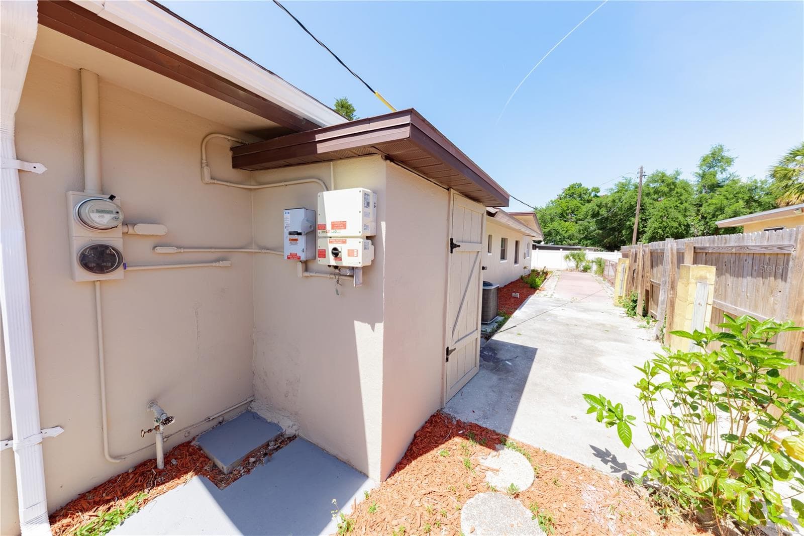 Single Family Residence at 4946 DR MARTIN LUTHER KING JR ST S, ST PETERSBURG, photo 57 of 84