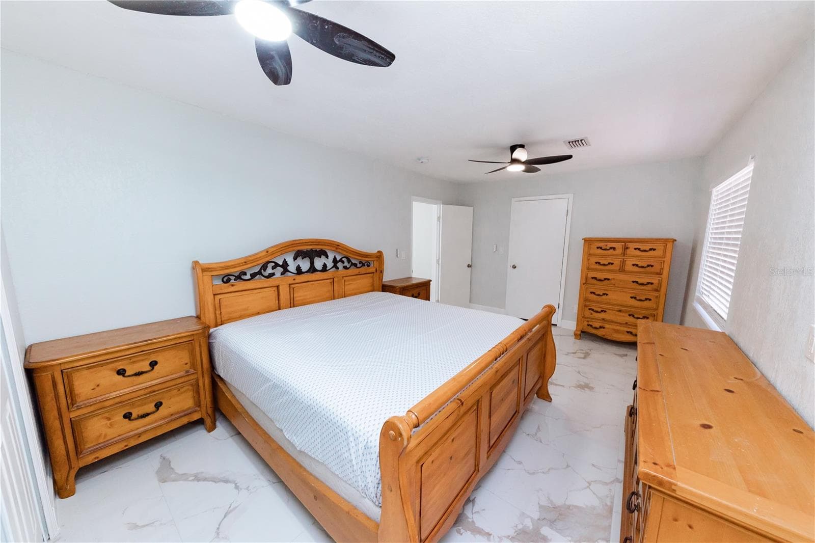 Single Family Residence at 4946 DR MARTIN LUTHER KING JR ST S, ST PETERSBURG, photo 65 of 84
