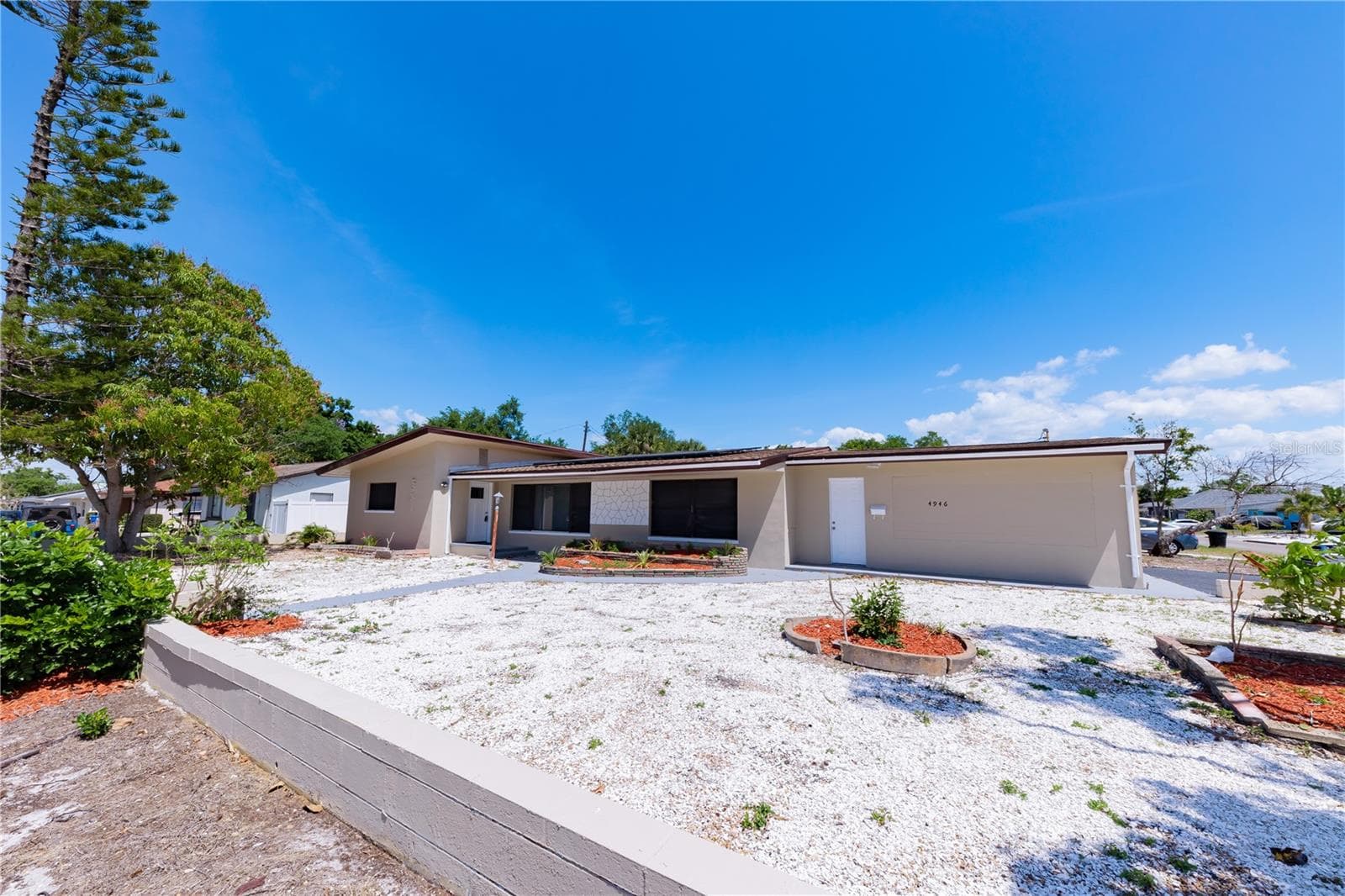 Single Family Residence at 4946 DR MARTIN LUTHER KING JR ST S, ST PETERSBURG, photo 69 of 84