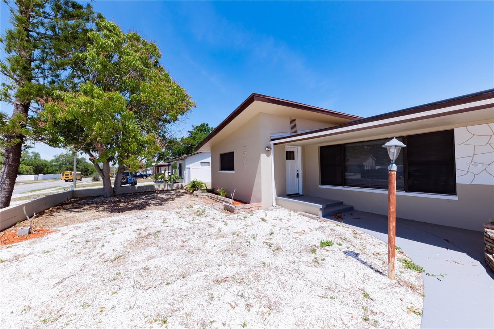 Single Family Residence at 4946 DR MARTIN LUTHER KING JR ST S, ST PETERSBURG, photo 74 of 84