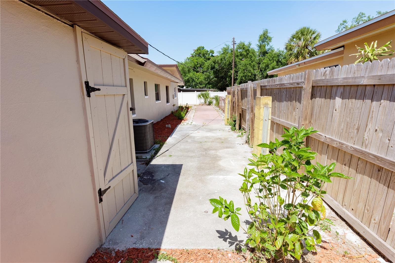 Single Family Residence at 4946 DR MARTIN LUTHER KING JR ST S, ST PETERSBURG, photo 79 of 84