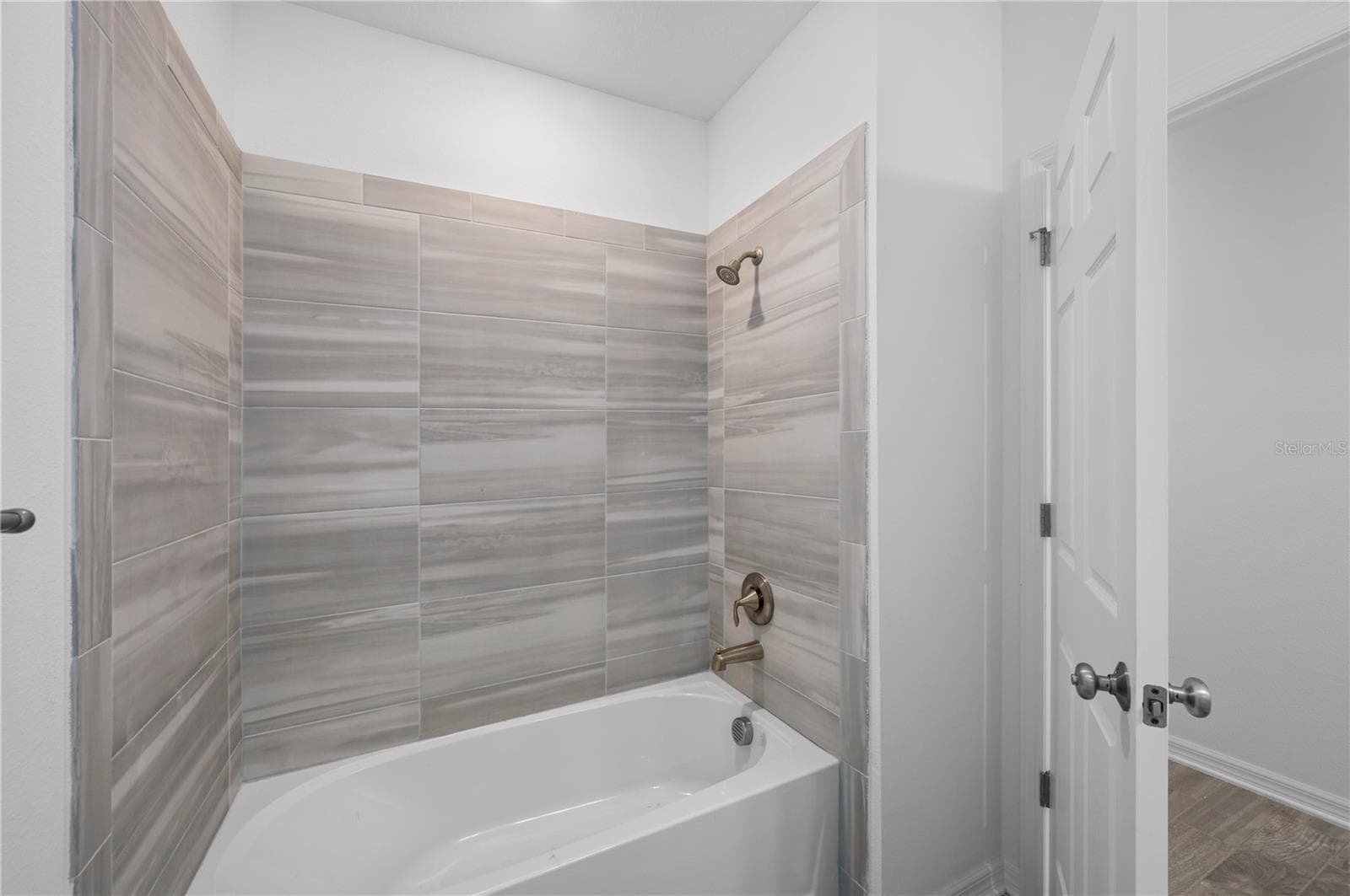Tub and shower in bathroom two - 1968 SUNSET PRESERVE WAY, PORT CHARLOTTE