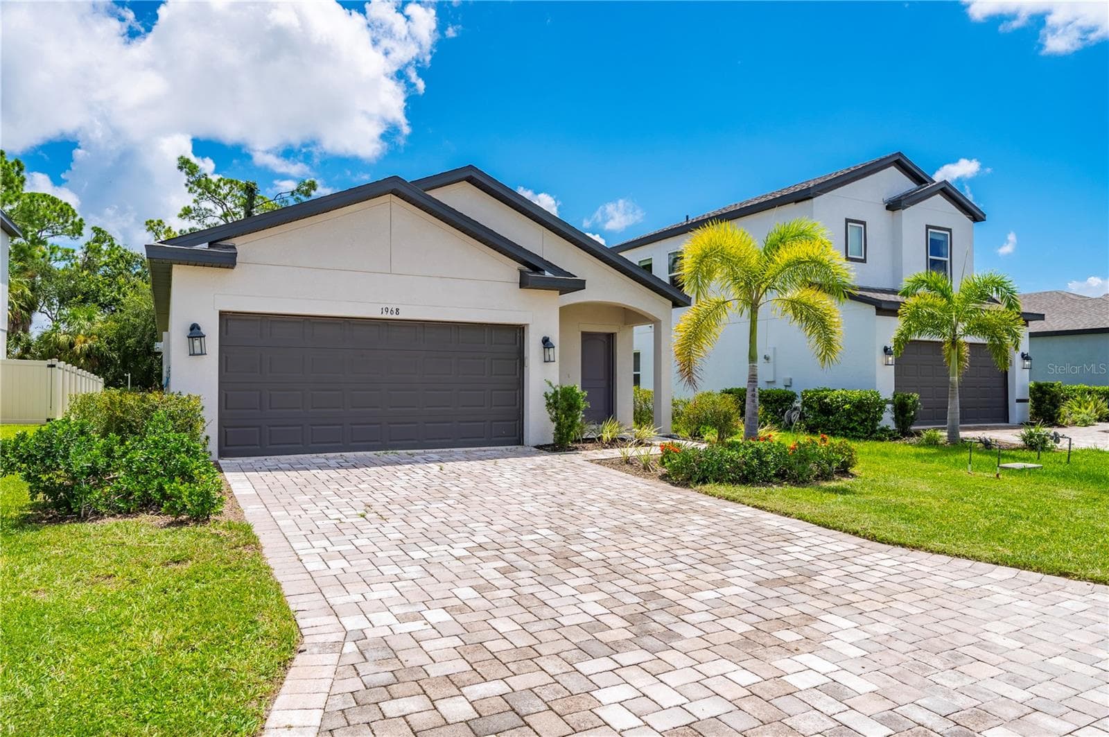 Left front - 1968 SUNSET PRESERVE WAY, PORT CHARLOTTE