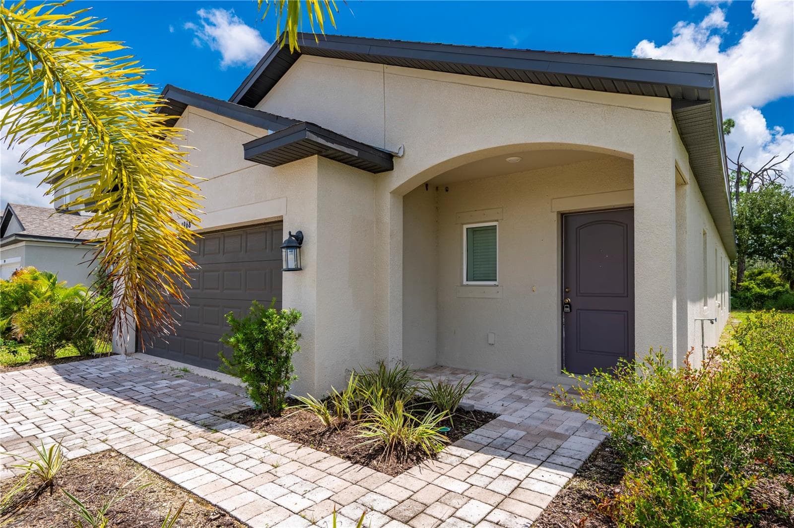 Step right into 1968 Sunset Preserve Way - 1968 SUNSET PRESERVE WAY, PORT CHARLOTTE