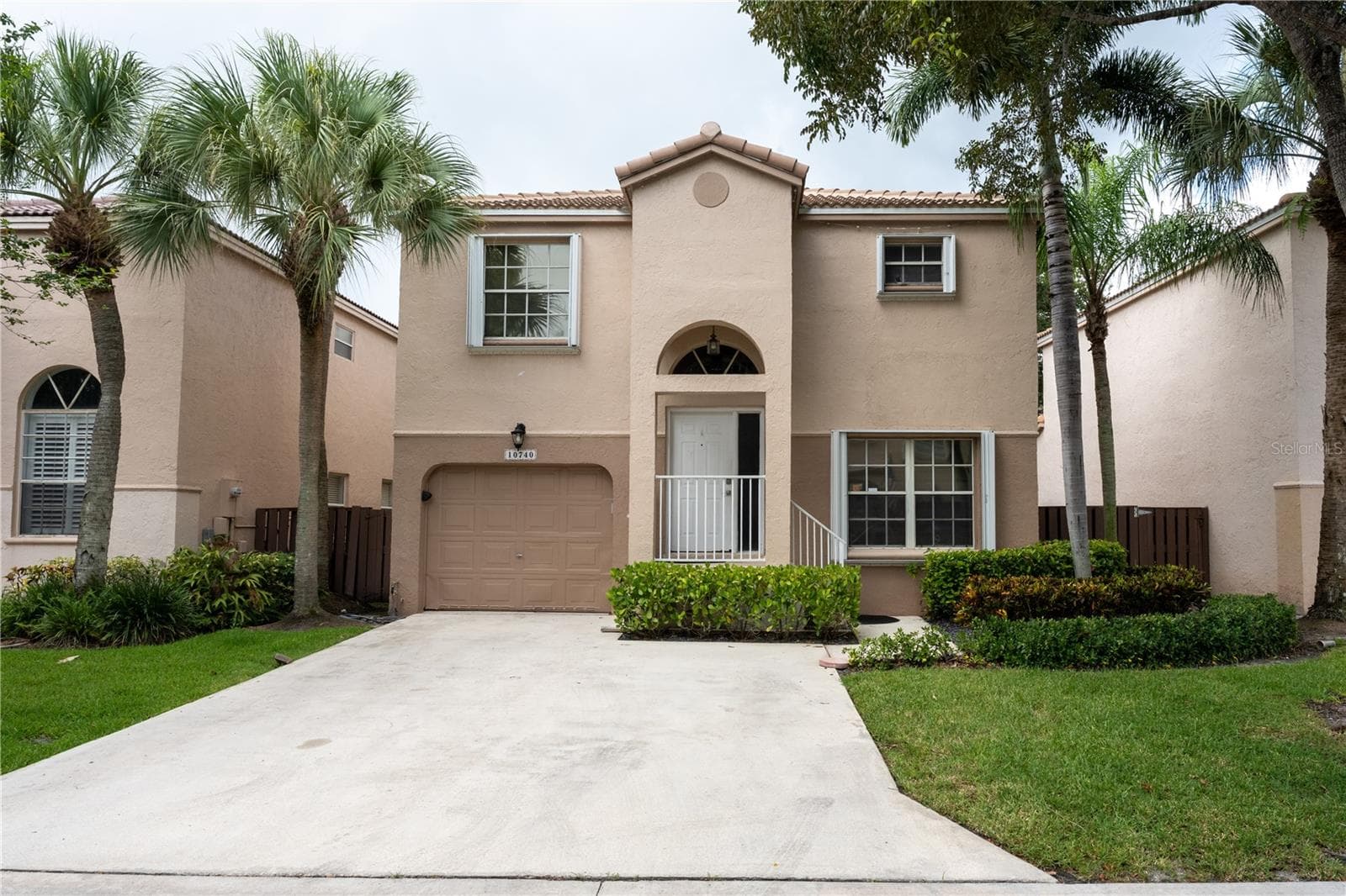 10740 NW 12TH MNR