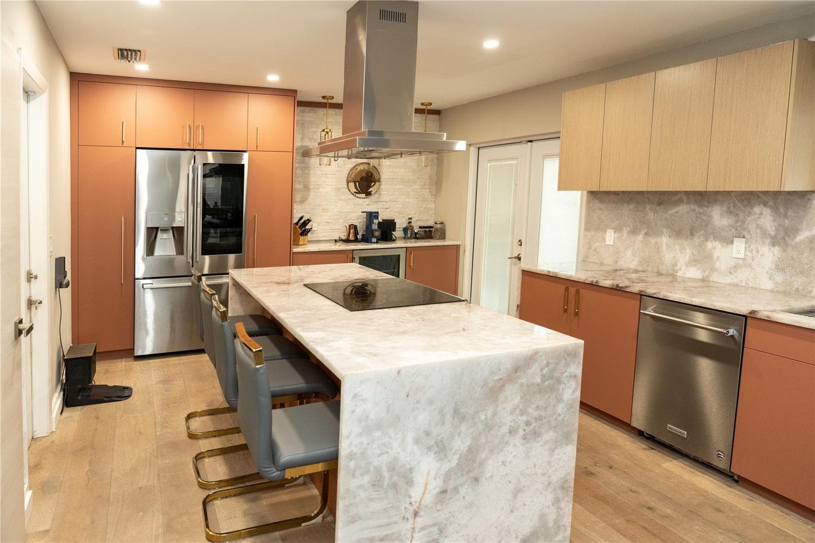 Natural stone waterfall countertop - 10740 NW 12TH MNR, PLANTATION