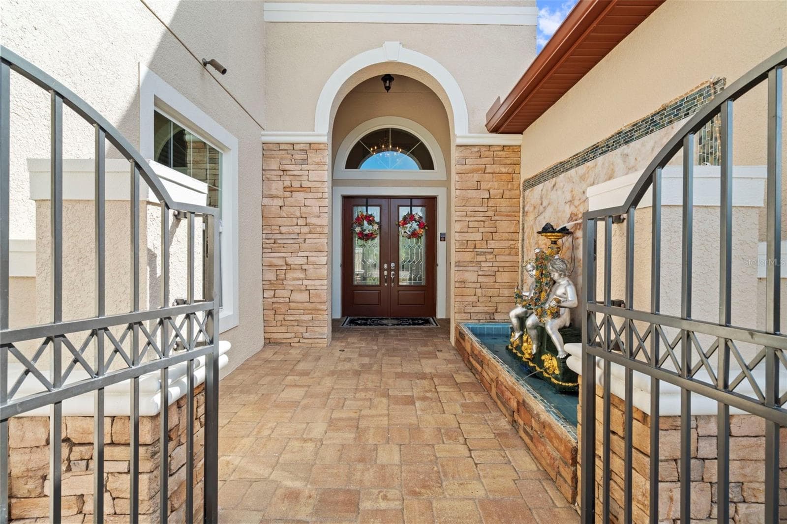 Grand Entrance - 30581 IVY FORGE CT, WESLEY CHAPEL