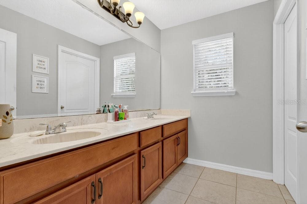 2nd Bathroom - 632 MEADOW SAGE DR, DELAND