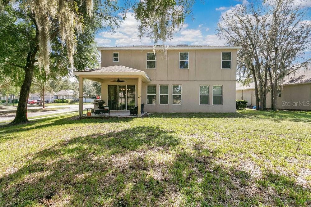 Single Family Residence at 632 MEADOW SAGE DR, DELAND, photo 3 of 35