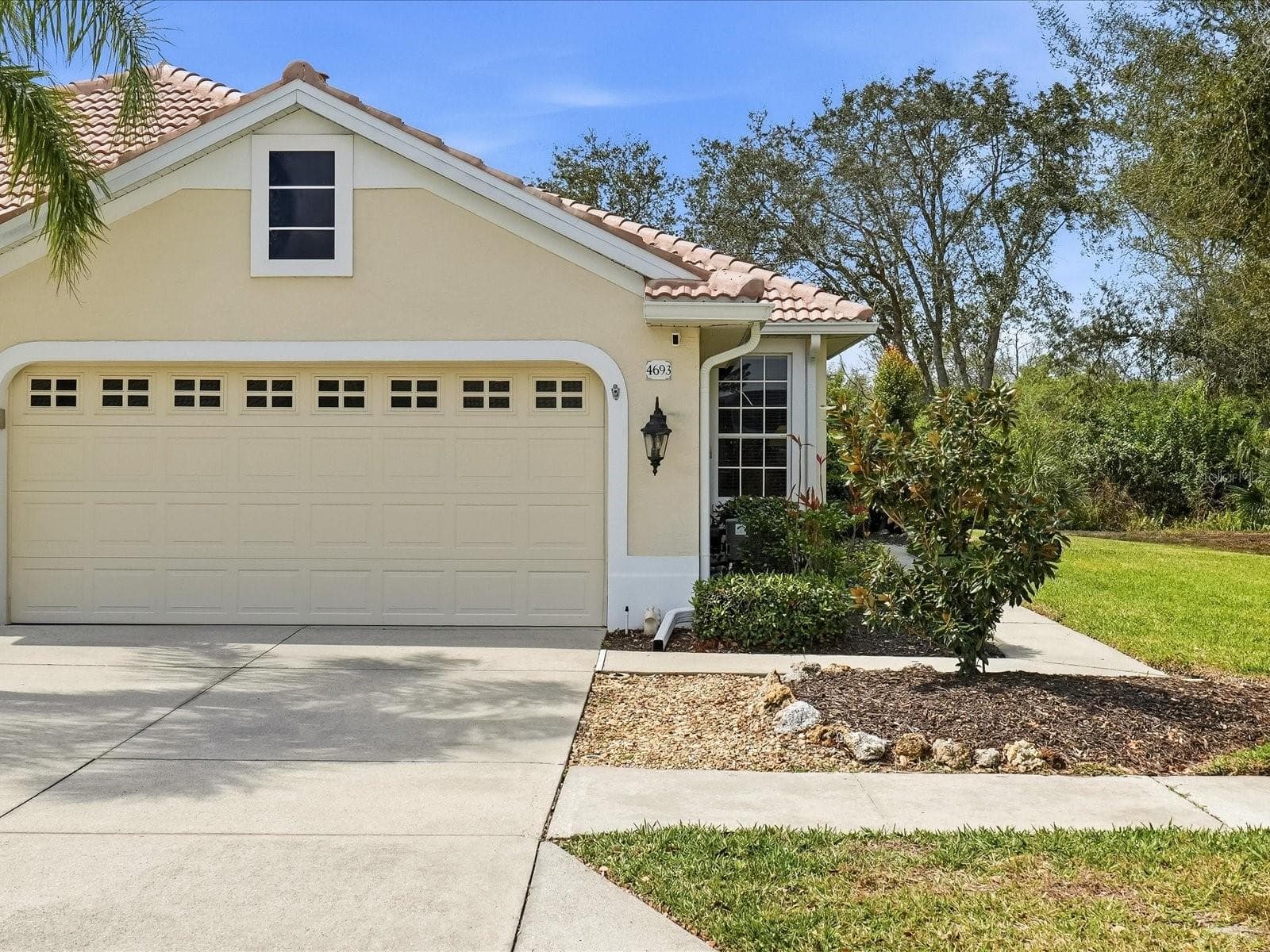 Front of 4693 Whispering Oaks Dr - 4693 WHISPERING OAKS DR, NORTH PORT