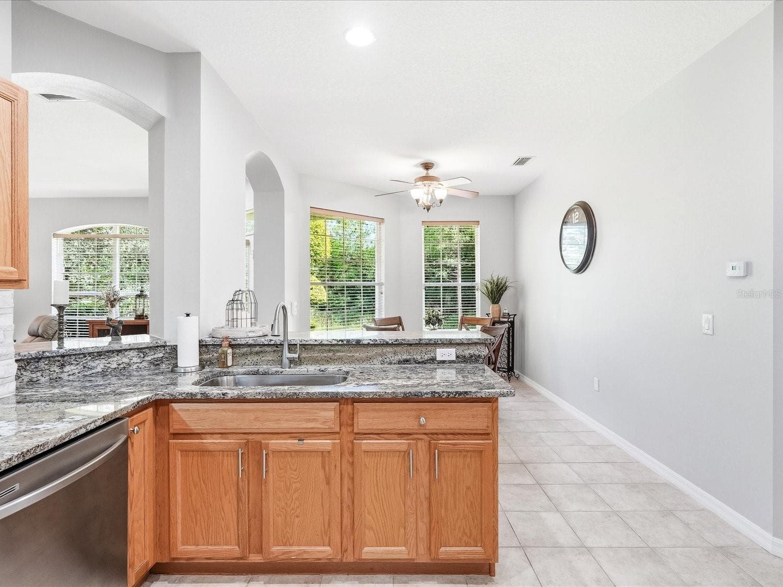 Kitchen - 4693 WHISPERING OAKS DR, NORTH PORT