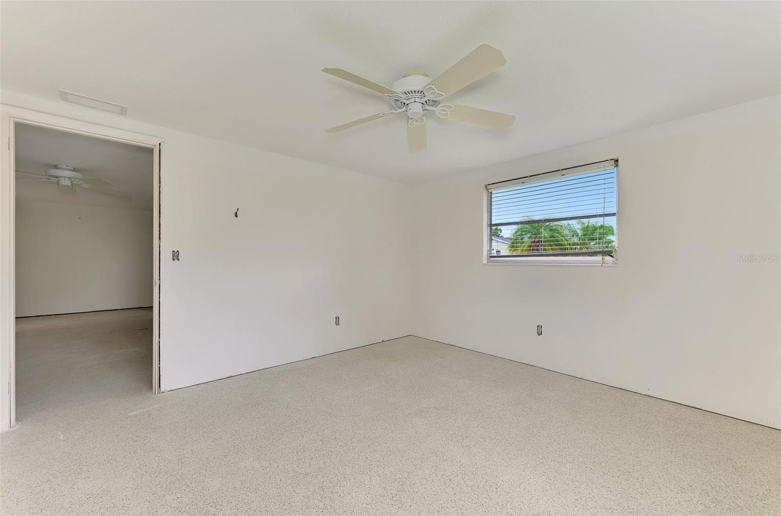 Single Family Residence at 780 S OXFORD DR, ENGLEWOOD, photo 37 of 66