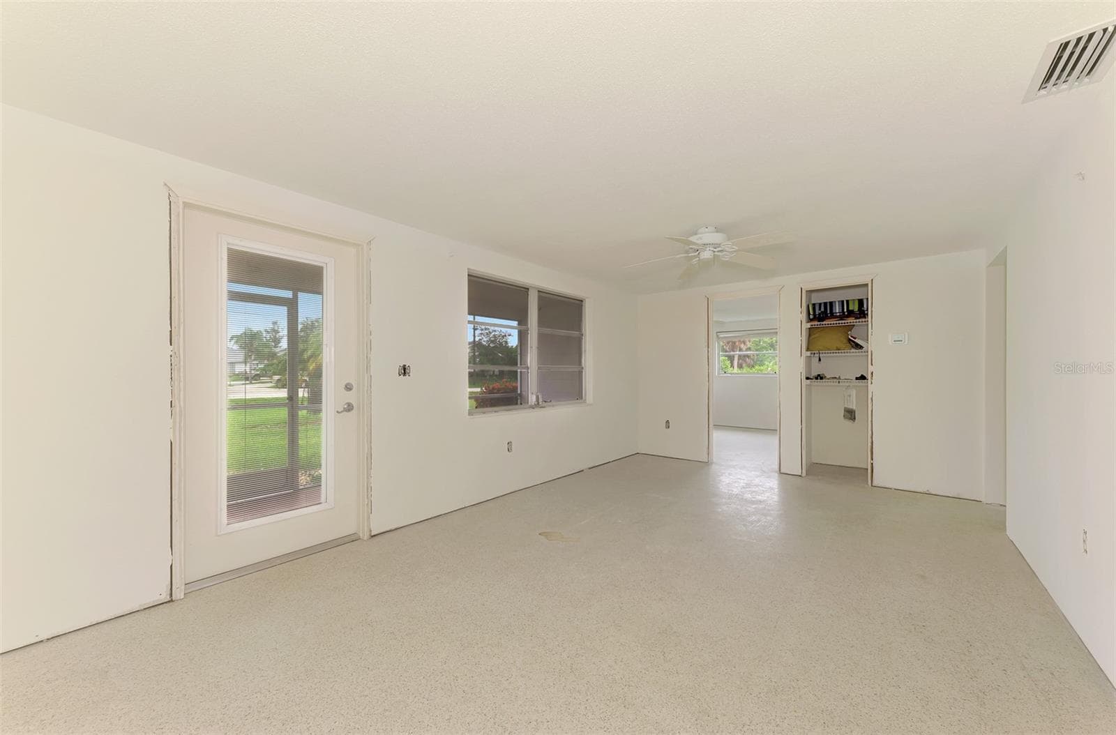 Single Family Residence at 780 S OXFORD DR, ENGLEWOOD, photo 56 of 66