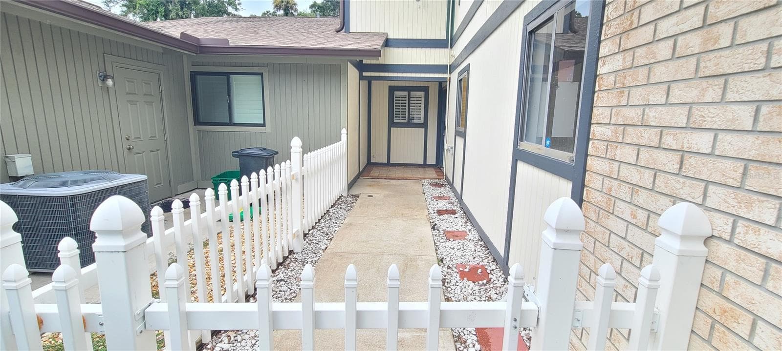 Single Family Residence at 836 SUGAR HOUSE DR, PORT ORANGE, photo 3 of 50