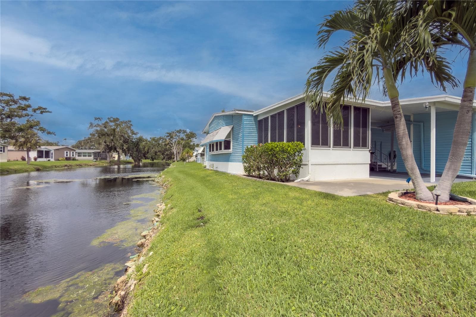 Manufactured Home at 78 EAGLE CIR, ELLENTON, photo 8 of 60