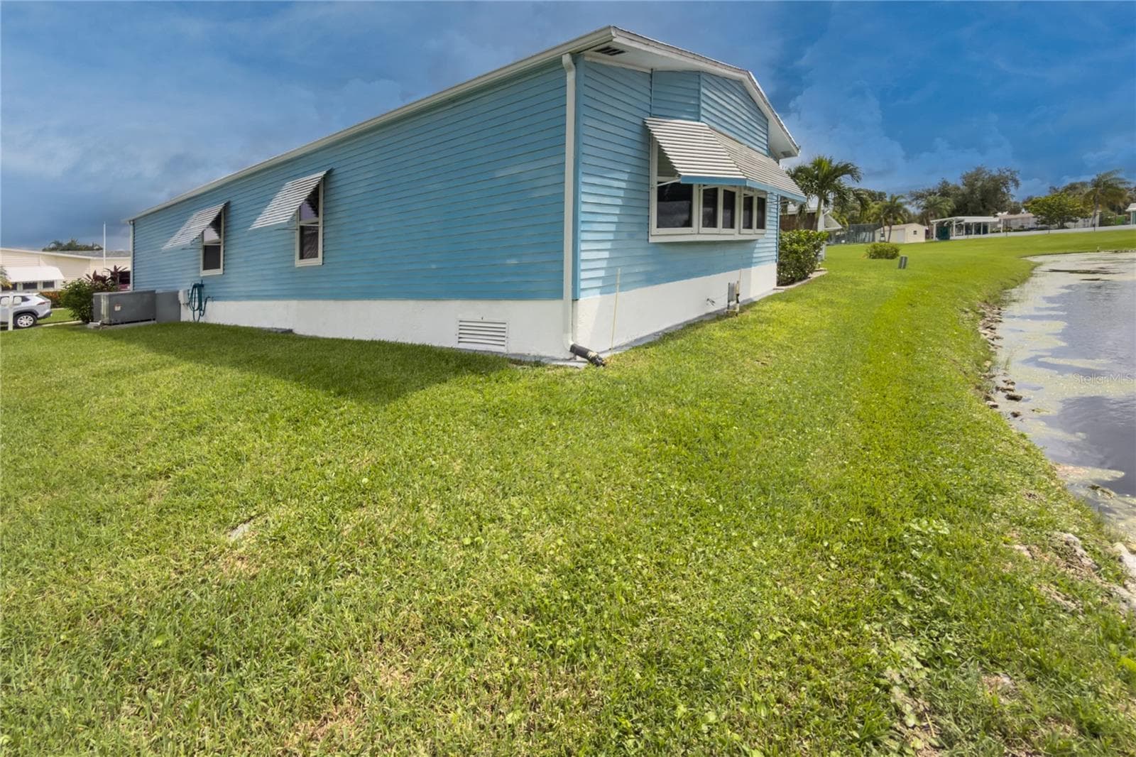 Manufactured Home at 78 EAGLE CIR, ELLENTON, photo 9 of 60