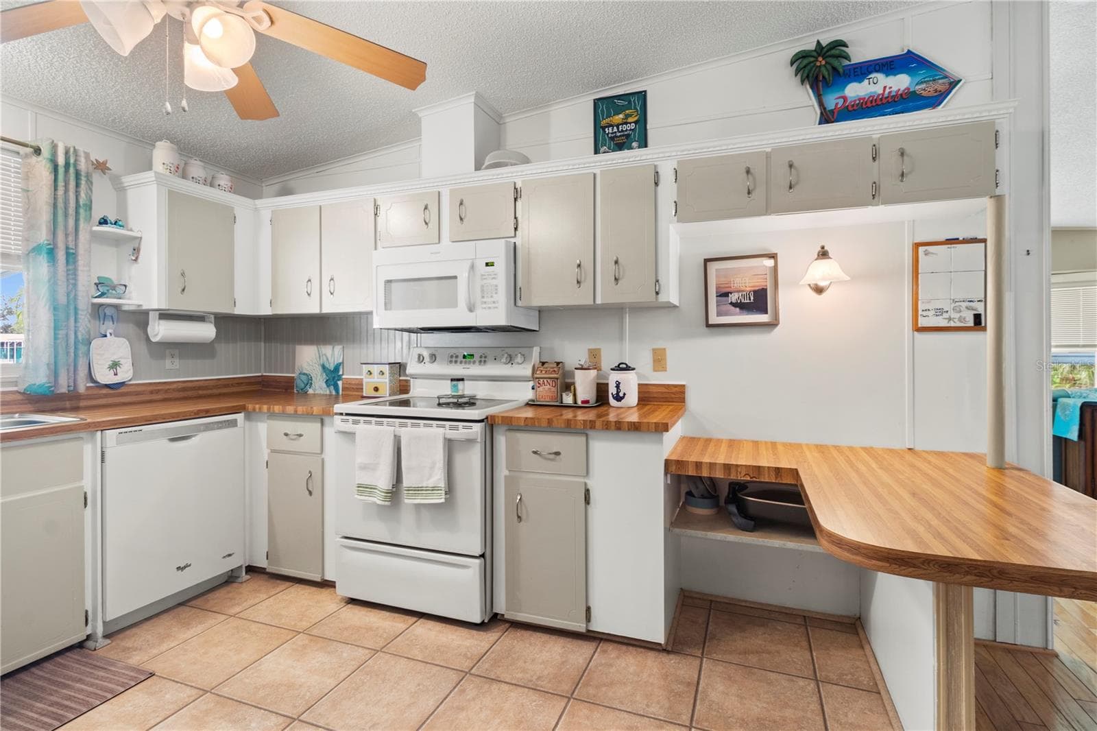 Manufactured Home at 78 EAGLE CIR, ELLENTON, photo 31 of 60