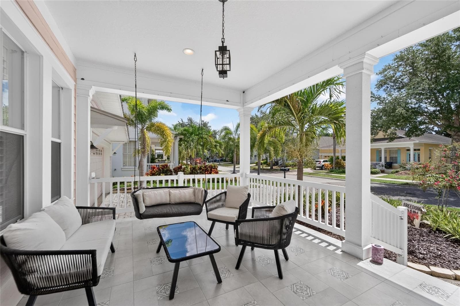 Single Family Residence at 429 MANNS HARBOR DR, APOLLO BEACH, photo 11 of 100