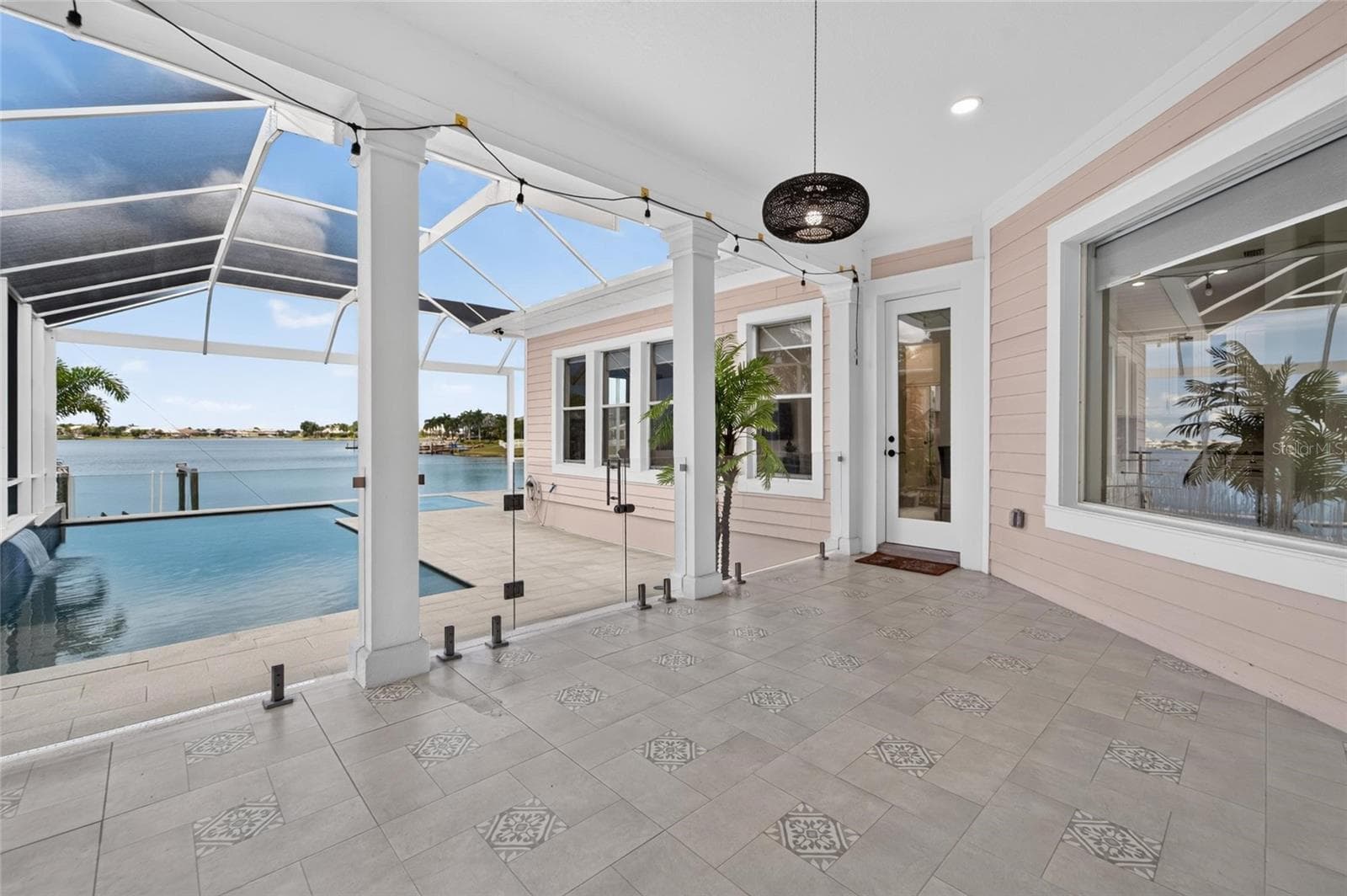 Single Family Residence at 429 MANNS HARBOR DR, APOLLO BEACH, photo 64 of 100