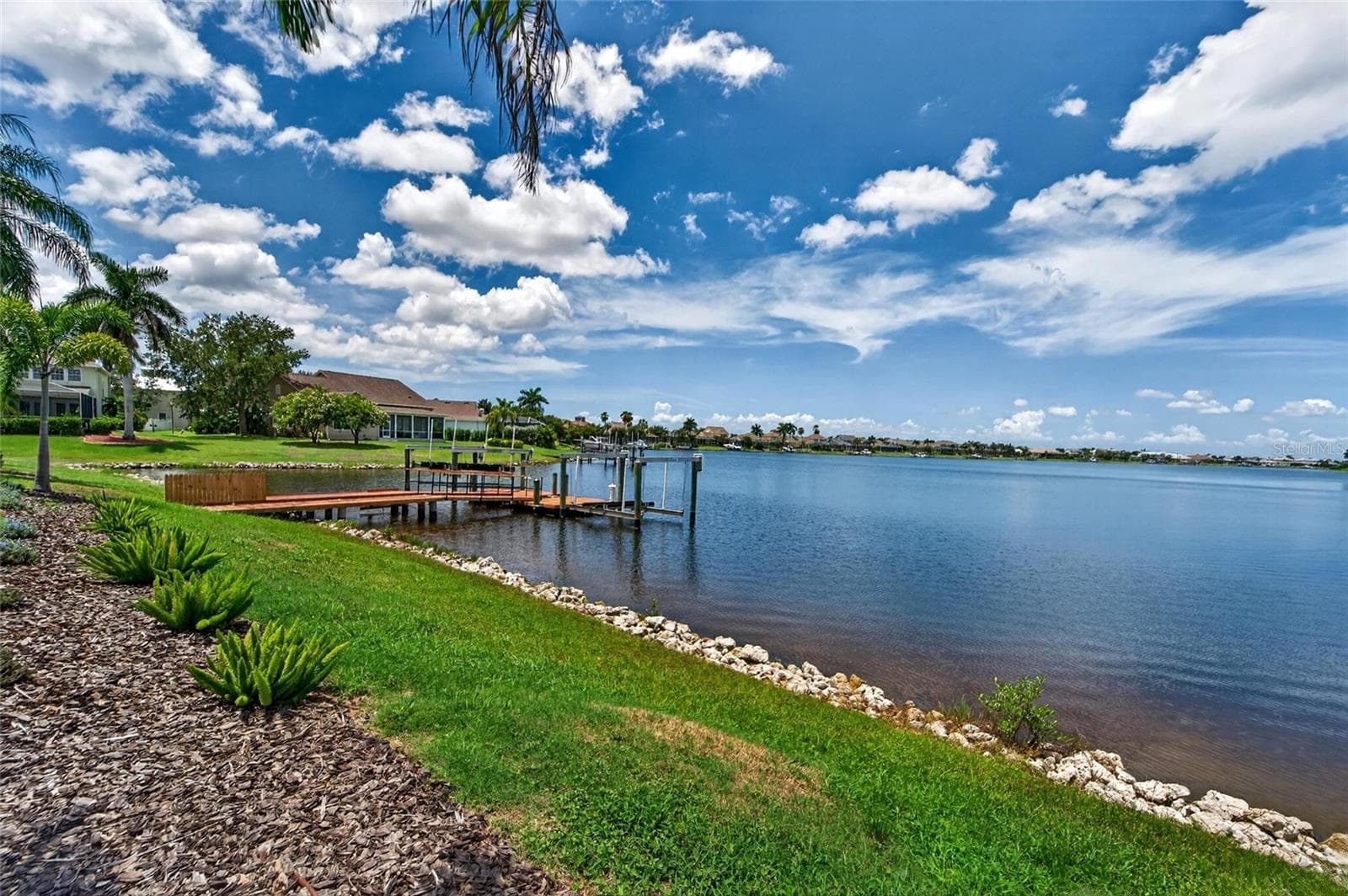 Single Family Residence at 429 MANNS HARBOR DR, APOLLO BEACH, photo 77 of 100