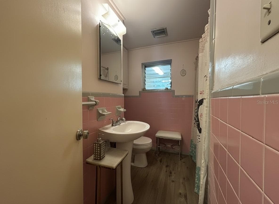 Single Family Residence at 2455 ROYAL RD, DELAND, photo 9 of 22