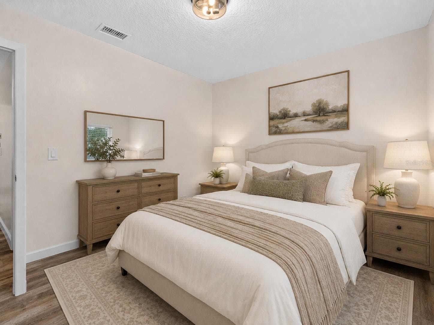 Virtual staged. The second bedroom is located near the additional full bath. - 283 SANDLEWOOD TRL #3, WINTER PARK