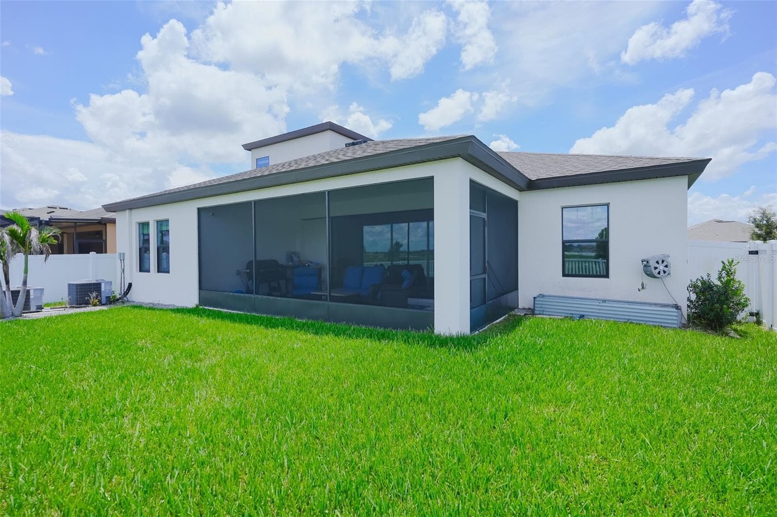 Private backyard - 12648 BERGSTROM BAY DR, RIVERVIEW