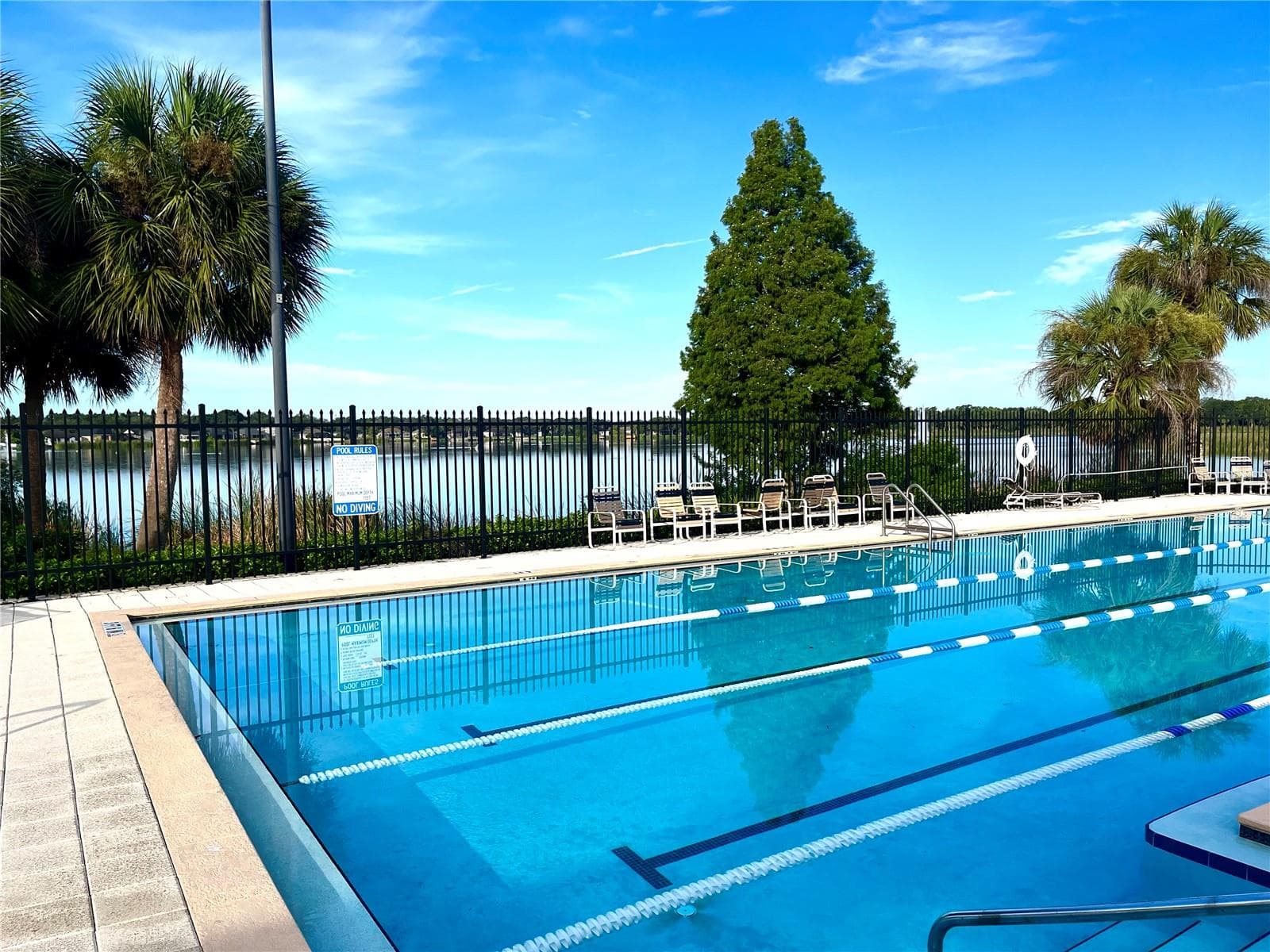 Single Family Residence at 7016 JAMESTOWN MANOR DR, RIVERVIEW, photo 70 of 88