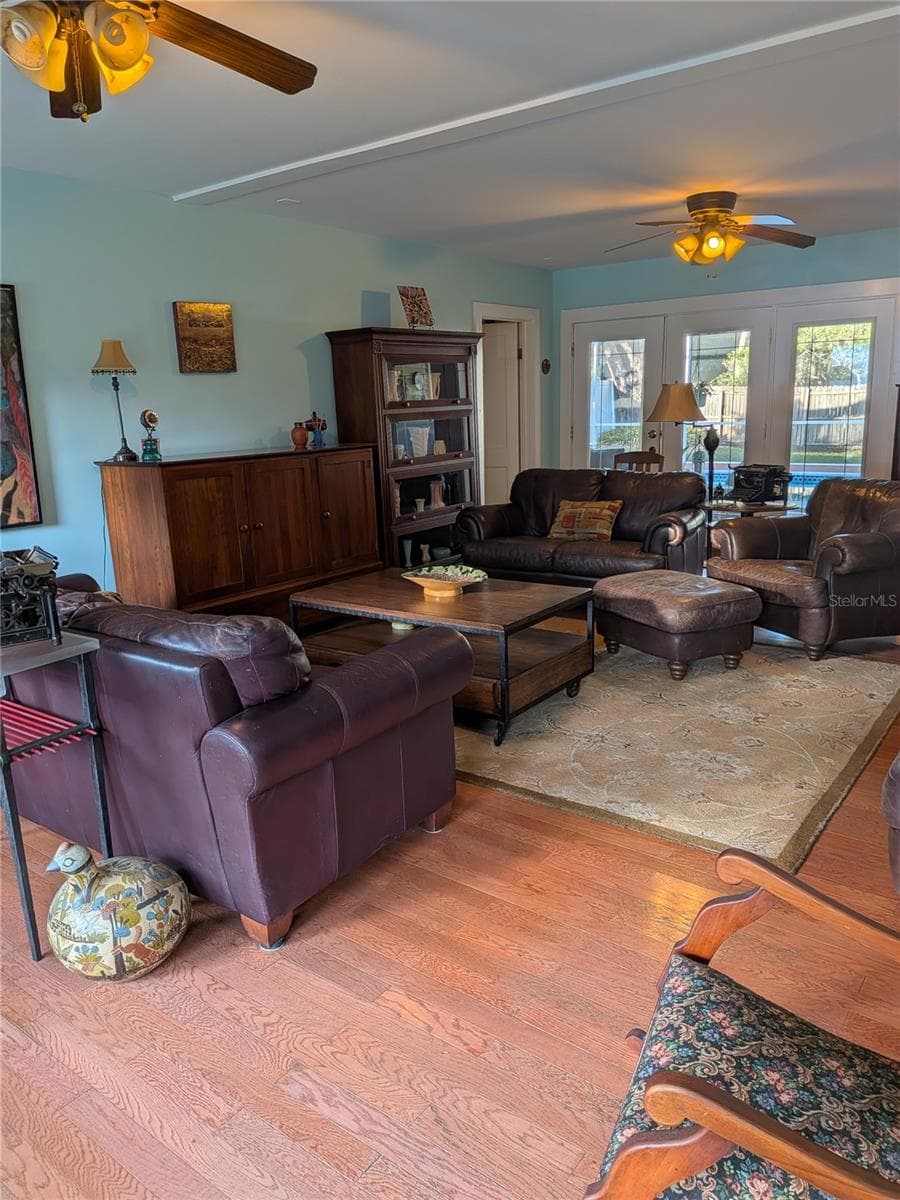 Single Family Residence at 410 E PARK ST, LAKELAND, photo 8 of 28