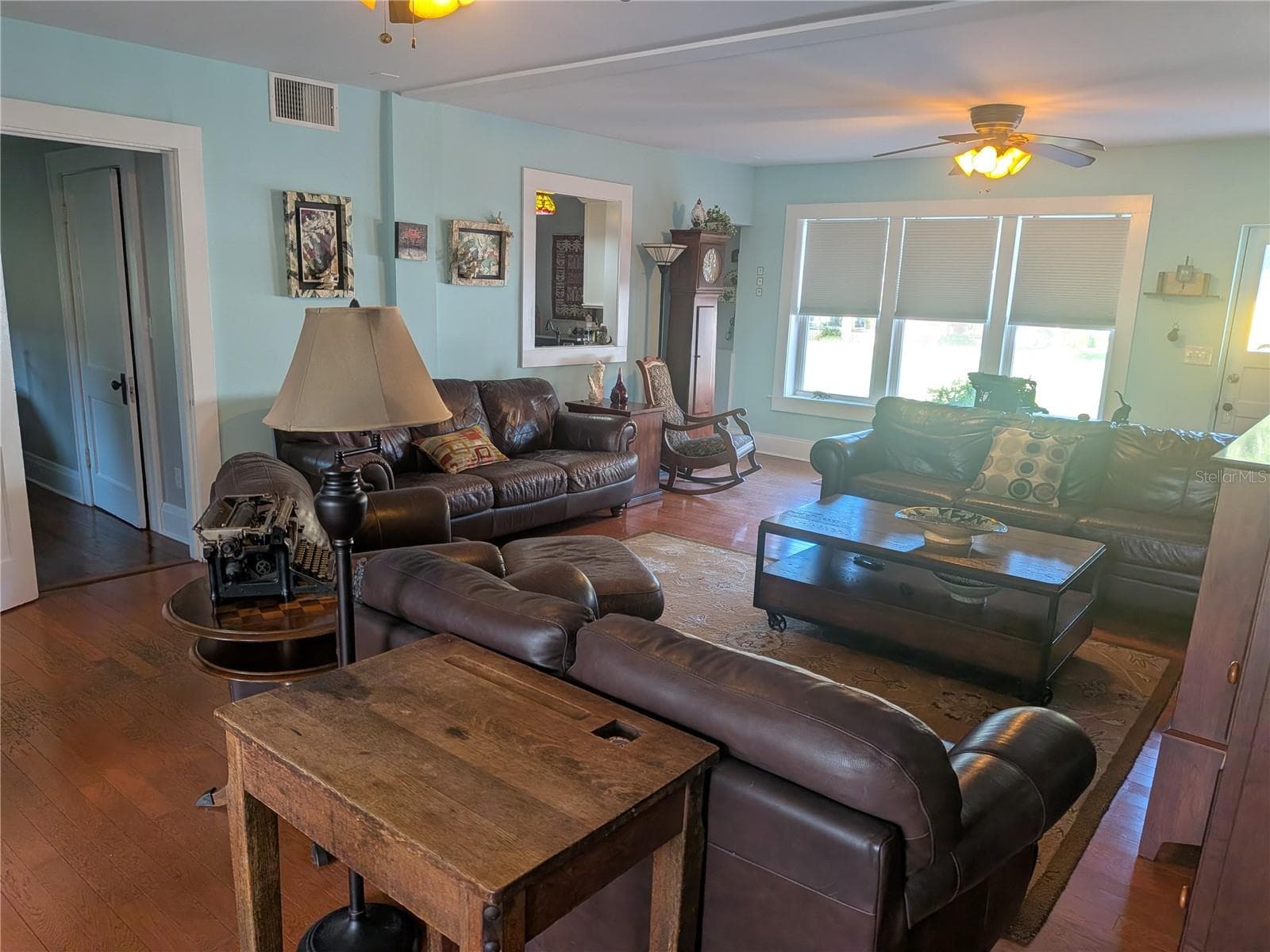 Single Family Residence at 410 E PARK ST, LAKELAND, photo 27 of 28