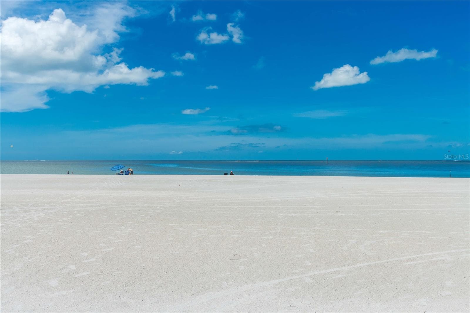 WE'VE GOT THE BEACH! TREASURE ISLAND - 11605 GULF BLVD #503, TREASURE ISLAND
