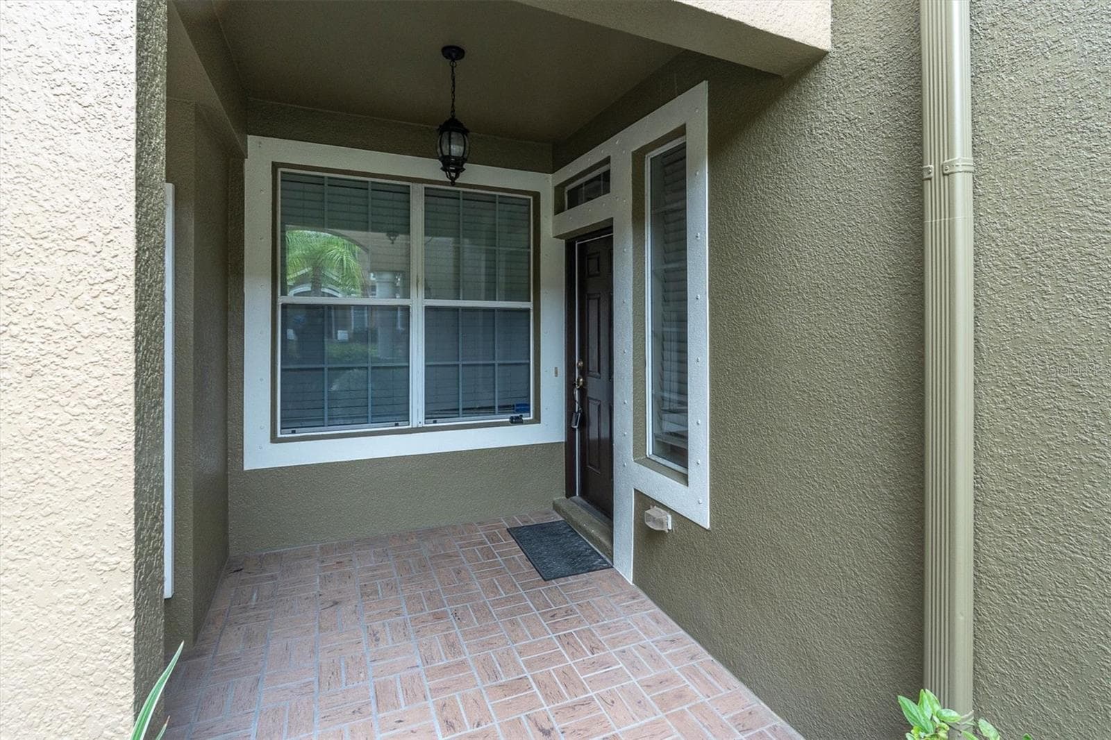 Townhouse at 12660 SILVERDALE ST, TAMPA, photo 5 of 48