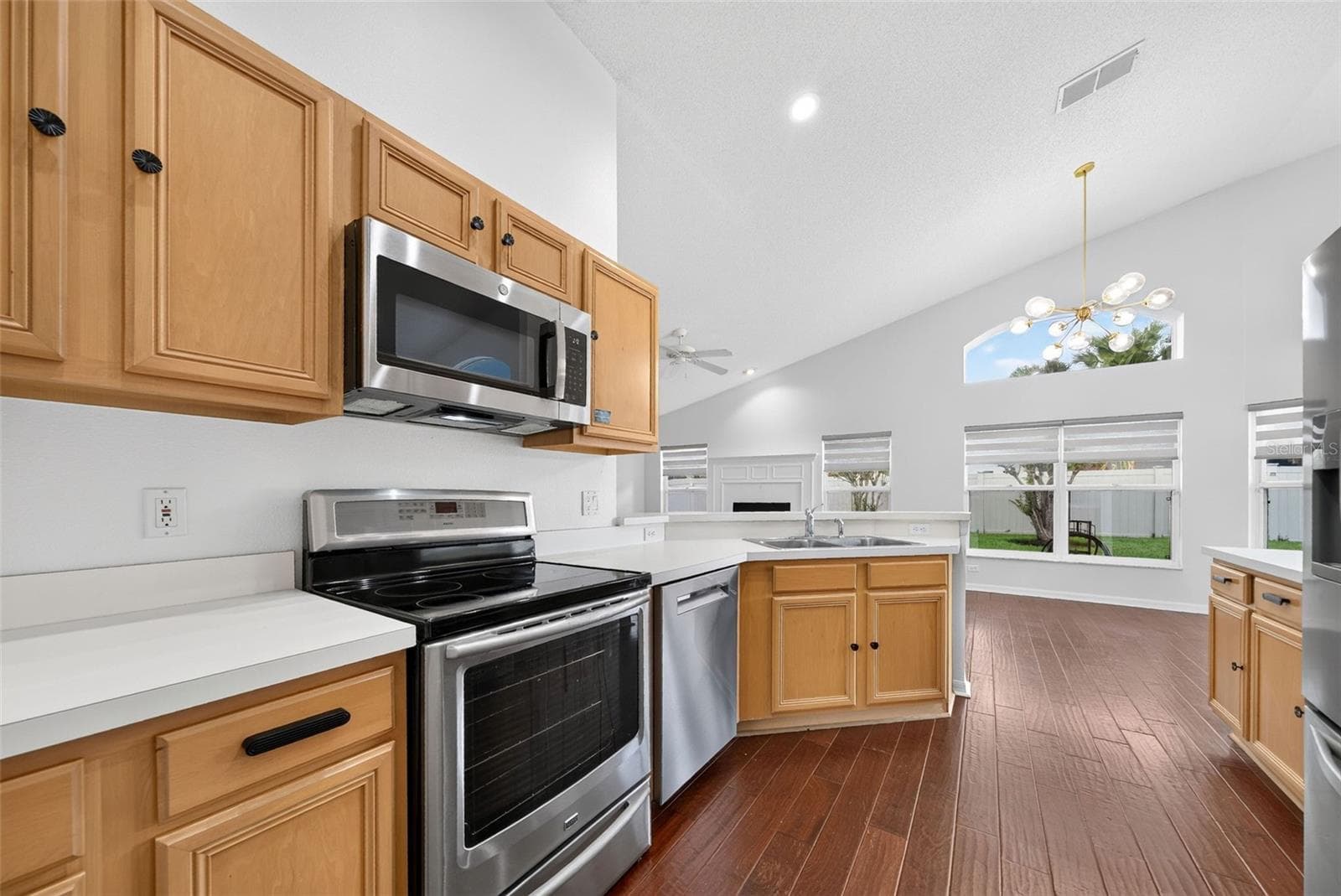 Kitchen - 630 RIOMAR AVE, ORLANDO