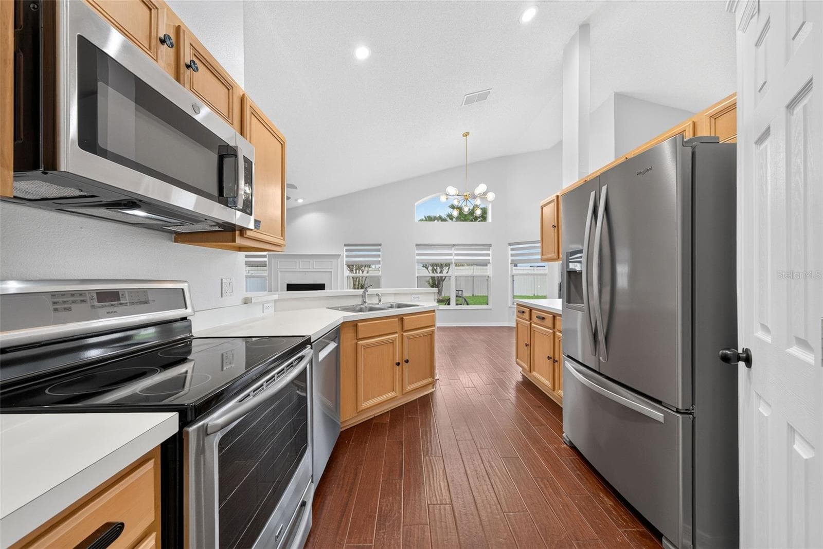 Kitchen - 630 RIOMAR AVE, ORLANDO