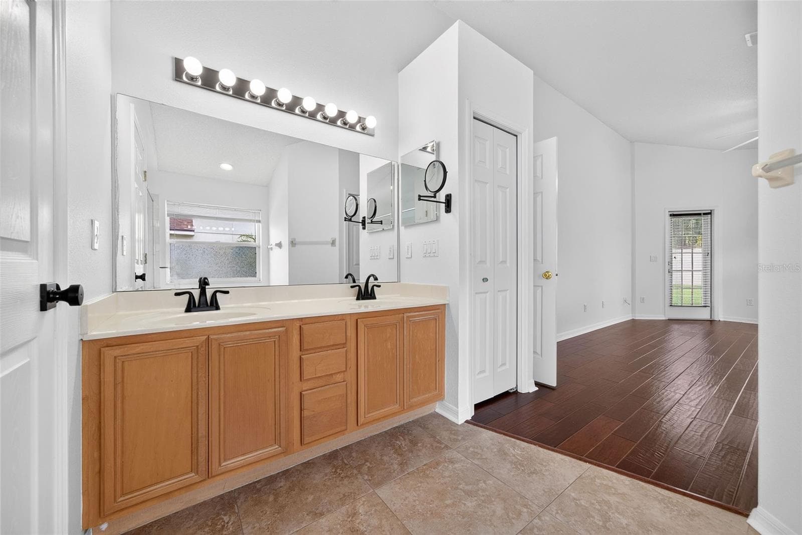 Primary Bathroom - 630 RIOMAR AVE, ORLANDO