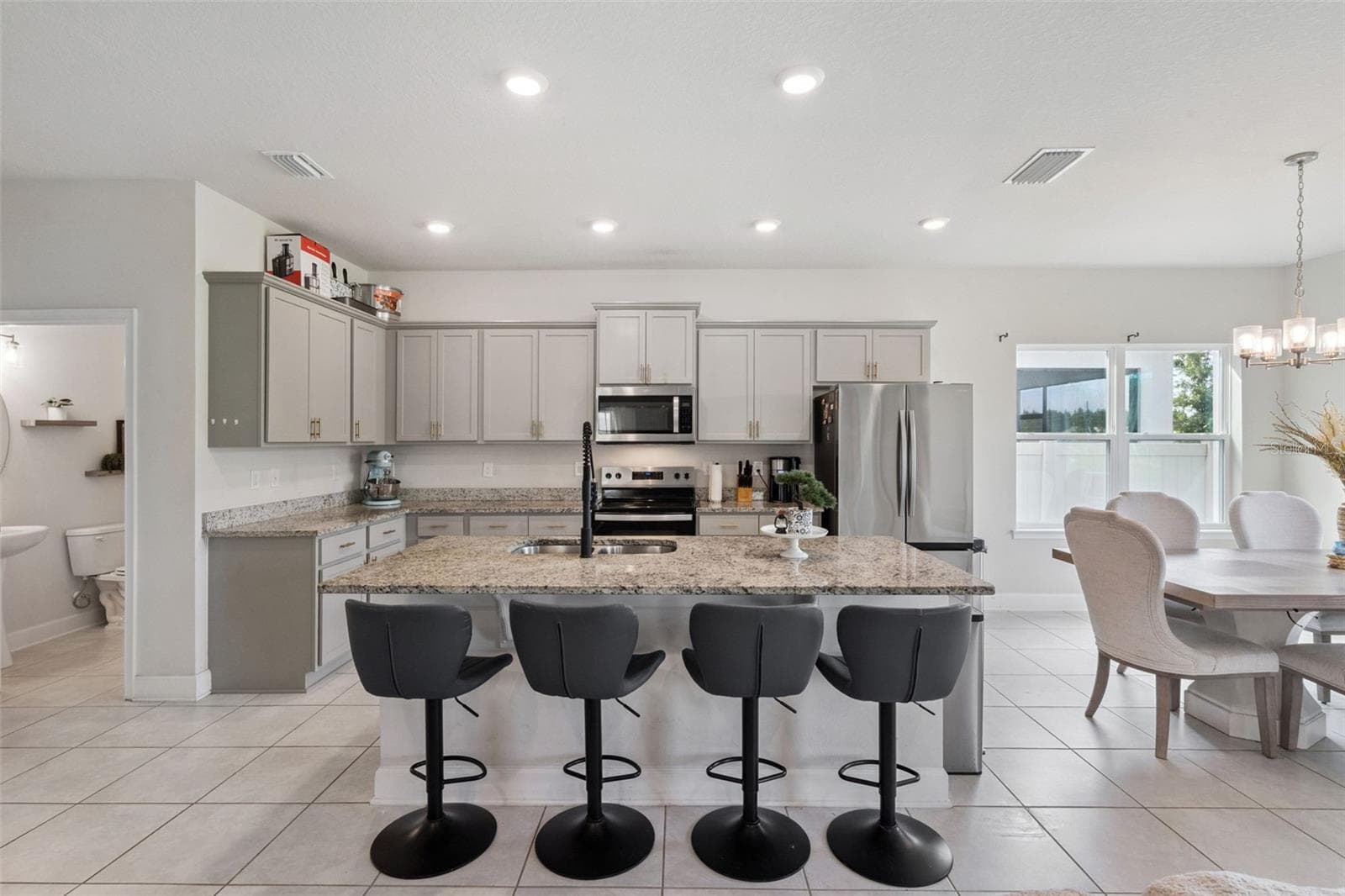 Single Family Residence at 3666 SAGEFIELD DR, HARMONY, photo 18 of 25