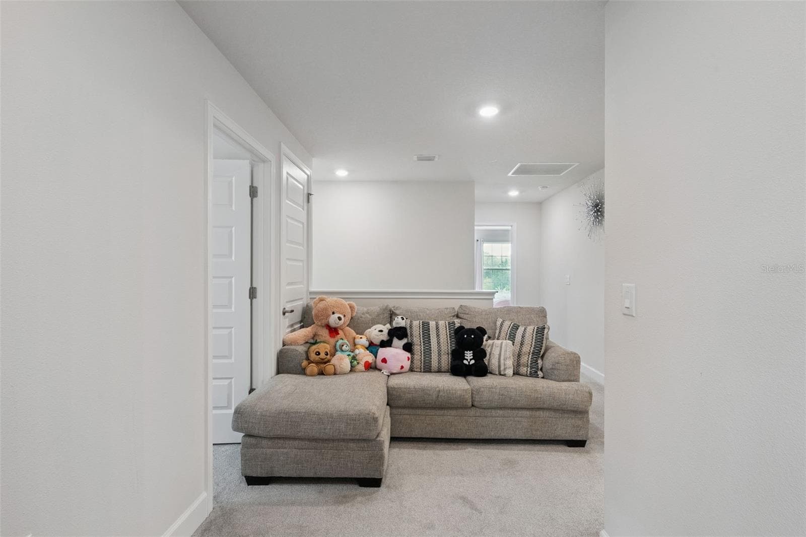Single Family Residence at 3666 SAGEFIELD DR, HARMONY, photo 23 of 25