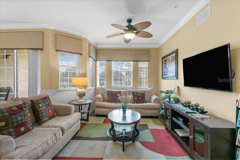 Condominium at 110 TERRACE RIDGE CIR #110, DAVENPORT, photo 6 of 36