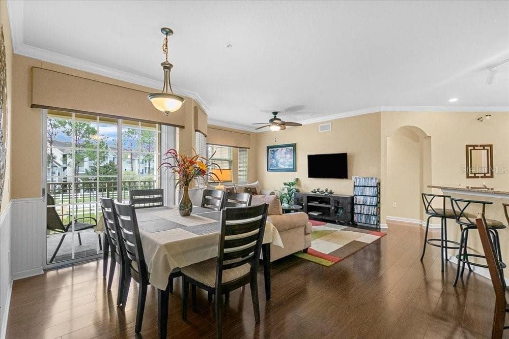 Condominium at 110 TERRACE RIDGE CIR #110, DAVENPORT, photo 9 of 36