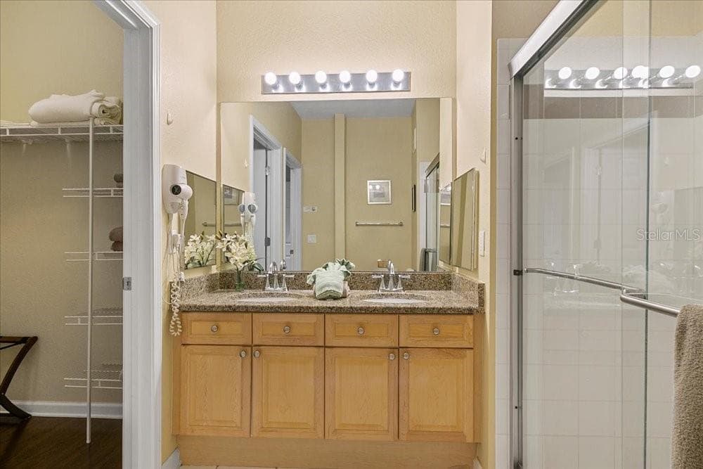 Condominium at 110 TERRACE RIDGE CIR #110, DAVENPORT, photo 15 of 36