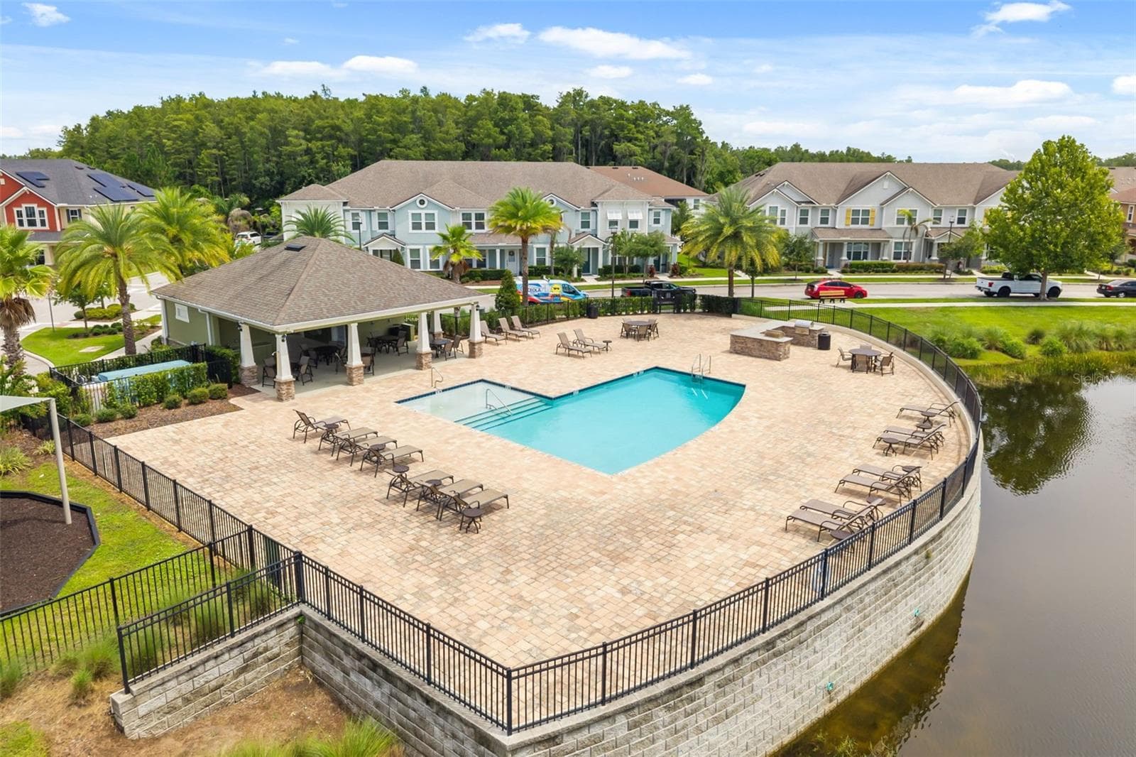 Community Pool - 10245 HIGHLINE CREST ST, ORLANDO